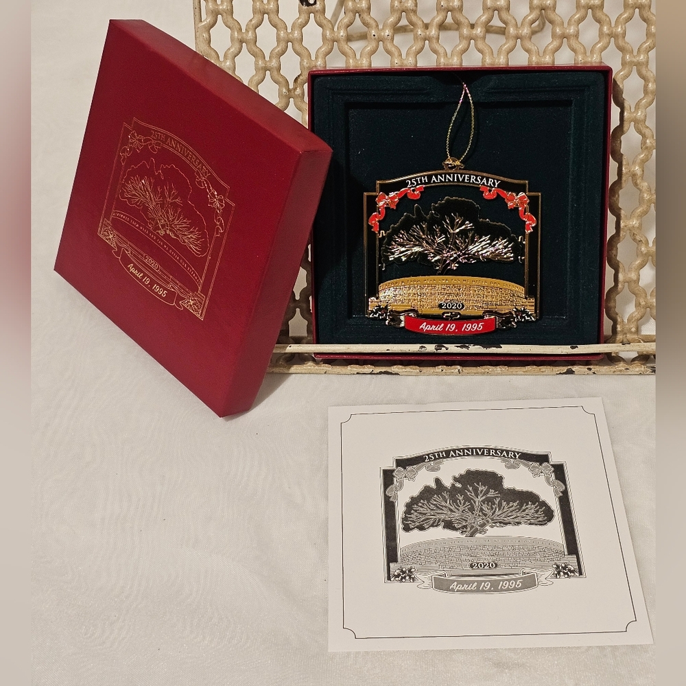 VTG 25th Anniversary Oklahoma Murrah Building Survivor Tree Christmas  Ornament